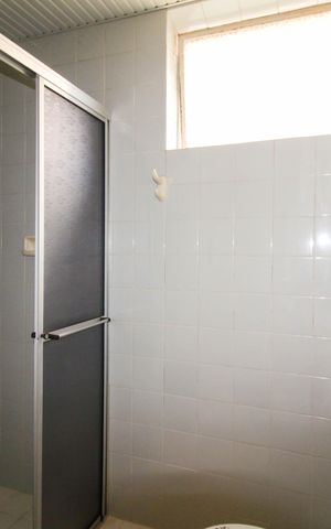 Apartamento para alugar com 48m², 1 quarto e sem vaga Apartamento para alugar com 48m², 1 quarto e sem vagaBanheiro