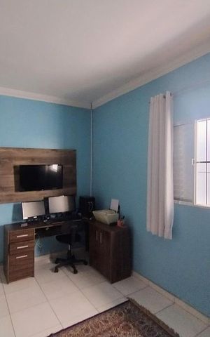 Casa à venda com 180m², 3 quartos e 2 vagas Casa à venda com 180m², 3 quartos e 2 vagasQuarto