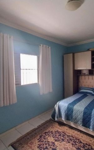 Casa à venda com 180m², 3 quartos e 2 vagas Casa à venda com 180m², 3 quartos e 2 vagasQuarto