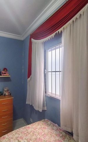 Casa à venda com 180m², 3 quartos e 2 vagas Casa à venda com 180m², 3 quartos e 2 vagasQuarto