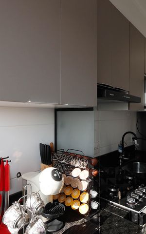 Apartamento à venda com 54m², 2 quartos e 1 vaga Apartamento à venda com 54m², 2 quartos e 1 vagaCozinha e Área de Serviço