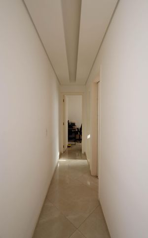 Apartamento à venda com 54m², 2 quartos e 1 vaga Apartamento à venda com 54m², 2 quartos e 1 vagaCorredor