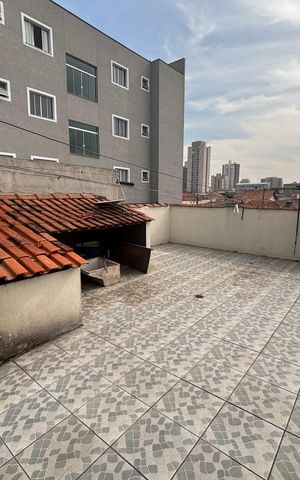 Casa para alugar com 180m², 4 quartos e 5 vagas Casa para alugar com 180m², 4 quartos e 5 vagasÁrea de Serviço