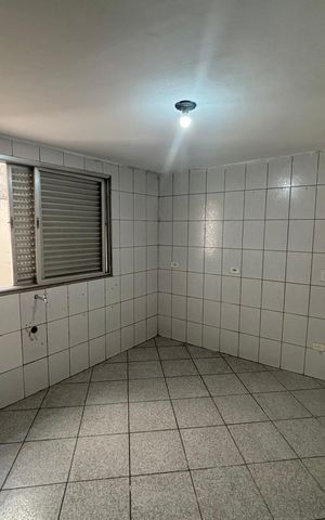 Casa para alugar com 180m², 4 quartos e 5 vagas Casa para alugar com 180m², 4 quartos e 5 vagasCozinha