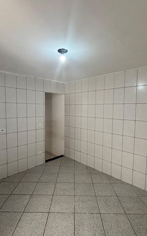 Casa para alugar com 180m², 4 quartos e 5 vagas Casa para alugar com 180m², 4 quartos e 5 vagasCozinha