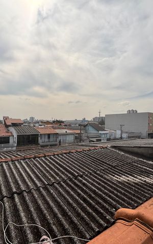 Casa para alugar com 180m², 4 quartos e 5 vagas Casa para alugar com 180m², 4 quartos e 5 vagasVista da Sacada