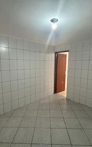 Casa para alugar com 180m², 4 quartos e 5 vagas Casa para alugar com 180m², 4 quartos e 5 vagasCozinha
