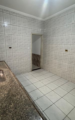 Casa para alugar com 180m², 4 quartos e 5 vagas Casa para alugar com 180m², 4 quartos e 5 vagasCozinha