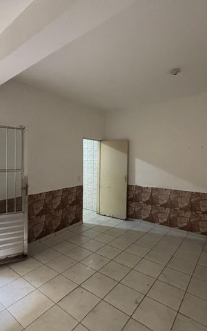 Casa para alugar com 180m², 4 quartos e 5 vagas Casa para alugar com 180m², 4 quartos e 5 vagasQuarto 1