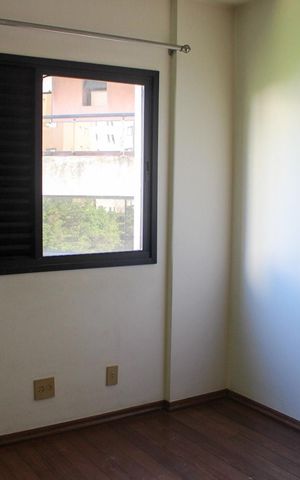 Apartamento à venda com 160m², 4 quartos e 3 vagas Apartamento à venda com 160m², 4 quartos e 3 vagasSuíte 2