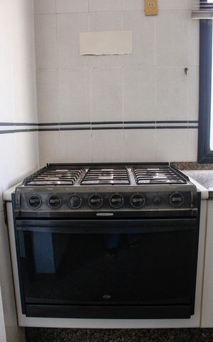Apartamento à venda com 160m², 4 quartos e 3 vagas Apartamento à venda com 160m², 4 quartos e 3 vagasCozinha