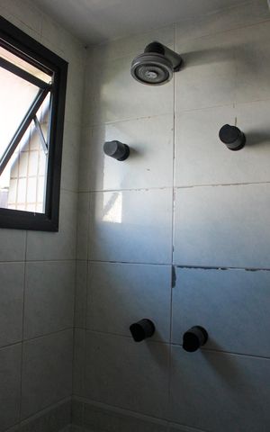 Apartamento à venda com 160m², 4 quartos e 3 vagas Apartamento à venda com 160m², 4 quartos e 3 vagasBanheiro da Suíte 3