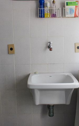 Apartamento à venda com 160m², 4 quartos e 3 vagas Apartamento à venda com 160m², 4 quartos e 3 vagasÁrea de Serviço