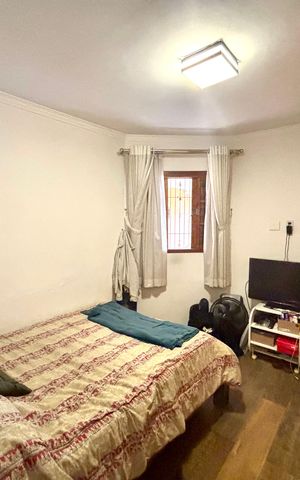 Casa à venda com 200m², 3 quartos e 4 vagas Casa à venda com 200m², 3 quartos e 4 vagasQuarto 4