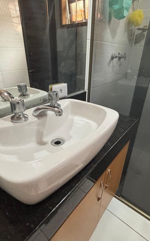 Casa à venda com 200m², 3 quartos e 4 vagas Casa à venda com 200m², 3 quartos e 4 vagasBanheiro da Suíte 3