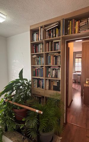 Casa à venda com 200m², 3 quartos e 4 vagas Casa à venda com 200m², 3 quartos e 4 vagasCorredor