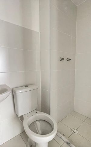 Apartamento à venda com 37m², 2 quartos e sem vaga Apartamento à venda com 37m², 2 quartos e sem vagaBanheiro