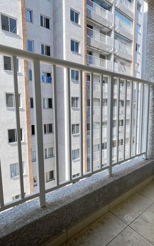 Apartamento à venda com 37m², 2 quartos e sem vaga Apartamento à venda com 37m², 2 quartos e sem vagaVaranda