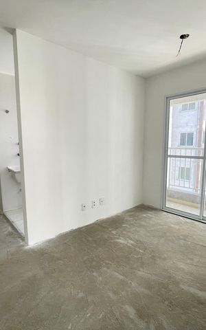 Apartamento à venda com 37m², 2 quartos e sem vaga Apartamento à venda com 37m², 2 quartos e sem vagaSala