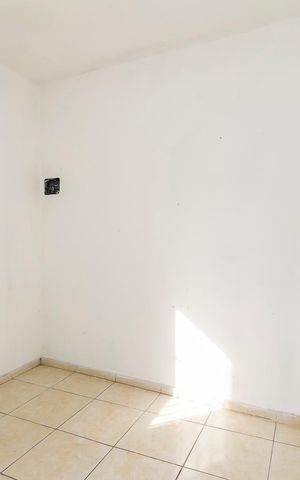Casa para alugar com 22m², 1 quarto e sem vagaSala / Quarto