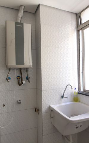 Apartamento para alugar com 105m², 3 quartos e 1 vagaÁrea de Serviço