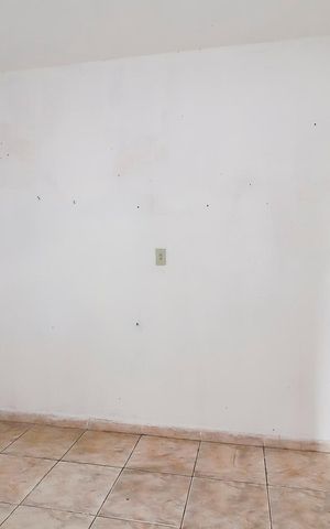 Casa para alugar com 22m², 1 quarto e sem vagaSala / Quarto