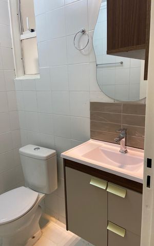 Apartamento à venda com 59m², 2 quartos e 1 vaga Apartamento à venda com 59m², 2 quartos e 1 vagaBanheiro