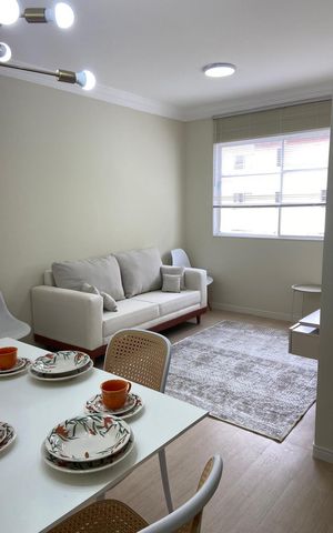 Apartamento à venda com 59m², 2 quartos e 1 vaga Apartamento à venda com 59m², 2 quartos e 1 vagaSala