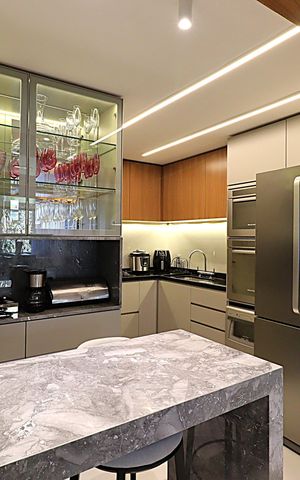 Apartamento à venda com 124m², 3 quartos e 2 vagasCozinha