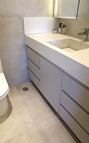 Apartamento à venda com 124m², 3 quartos e 2 vagasBanheiro da Suíte