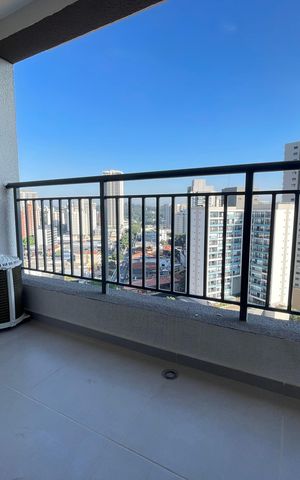Studio à venda com 25m², 1 quarto e sem vaga Studio à venda com 25m², 1 quarto e sem vagaVaranda