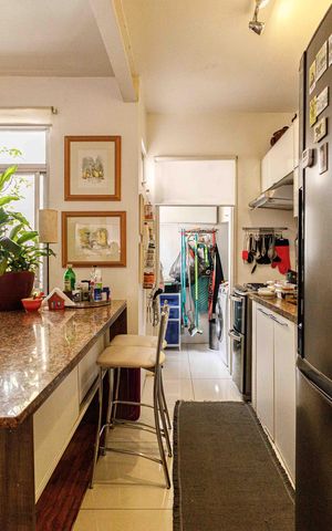 Apartamento à venda com 65m², 2 quartos e sem vagaSala
