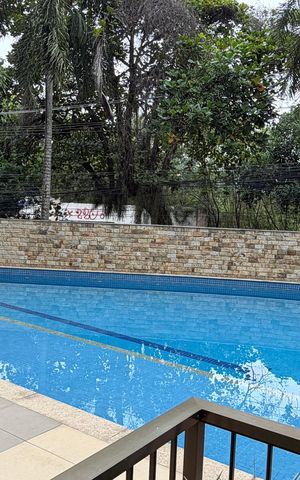 Apartamento à venda com 112m², 3 quartos e 2 vagas Apartamento à venda com 112m², 3 quartos e 2 vagasÁrea comum - Piscina