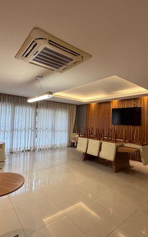 Apartamento à venda com 112m², 3 quartos e 2 vagas Apartamento à venda com 112m², 3 quartos e 2 vagasÁrea comum - Salão de festas
