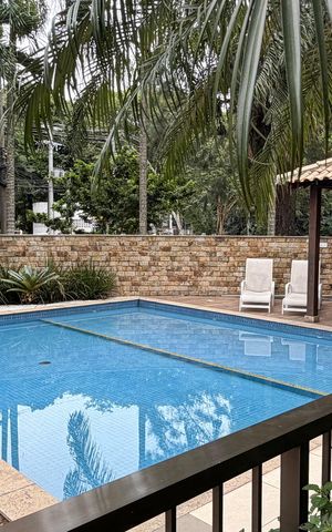 Apartamento à venda com 112m², 3 quartos e 2 vagas Apartamento à venda com 112m², 3 quartos e 2 vagasÁrea comum - Piscina