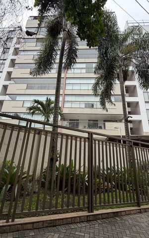 Apartamento à venda com 112m², 3 quartos e 2 vagas Apartamento à venda com 112m², 3 quartos e 2 vagasFachada