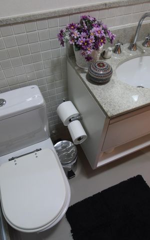 Apartamento à venda com 112m², 3 quartos e 2 vagasBanheiro social
