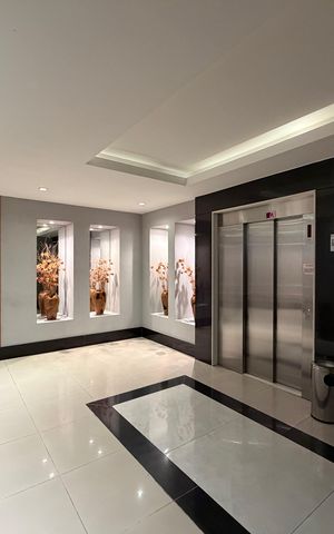Apartamento à venda com 112m², 3 quartos e 2 vagas Apartamento à venda com 112m², 3 quartos e 2 vagasHall