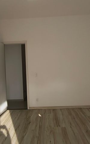 Apartamento à venda com 180m², 3 quartos e 2 vagas Apartamento à venda com 180m², 3 quartos e 2 vagasQuarto 1