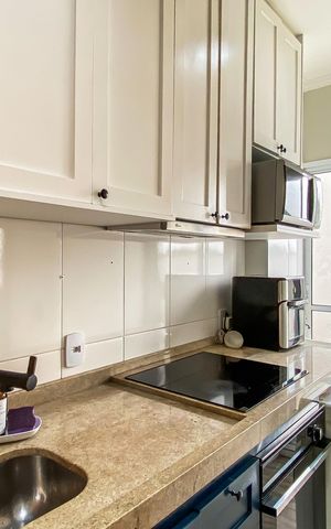 Apartamento à venda com 100m², 2 quartos e 1 vagaCozinha 