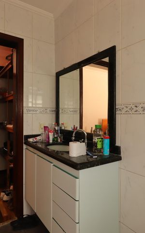 Casa para alugar com 205m², 3 quartos e 3 vagasBanheiro da Suíte