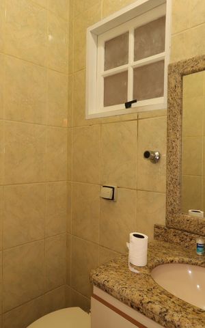 Casa para alugar com 205m², 3 quartos e 3 vagasLavabo