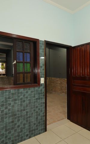 Casa para alugar com 205m², 3 quartos e 3 vagasEscritório