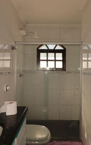 Casa para alugar com 205m², 3 quartos e 3 vagasBanheiro da Suíte