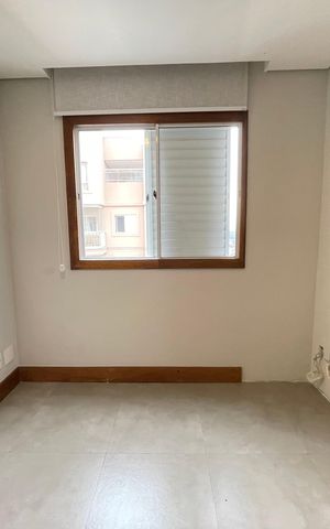 Apartamento à venda com 200m², 2 quartos e 3 vagas Apartamento à venda com 200m², 2 quartos e 3 vagasSuíte 2