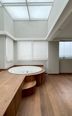 Apartamento à venda com 200m², 2 quartos e 3 vagas Apartamento à venda com 200m², 2 quartos e 3 vagasCobertura - Jacuzzi