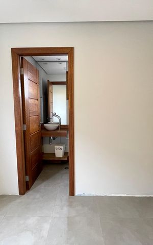 Apartamento à venda com 200m², 2 quartos e 3 vagas Apartamento à venda com 200m², 2 quartos e 3 vagasSuíte 2