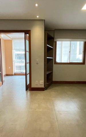 Apartamento à venda com 200m², 2 quartos e 3 vagas Apartamento à venda com 200m², 2 quartos e 3 vagasSala 1