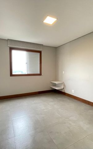 Apartamento à venda com 200m², 2 quartos e 3 vagas Apartamento à venda com 200m², 2 quartos e 3 vagasSuíte 1