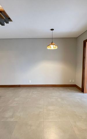 Apartamento à venda com 200m², 2 quartos e 3 vagas Apartamento à venda com 200m², 2 quartos e 3 vagasSala 1